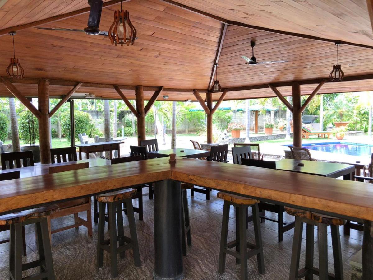 Avalon Village Resort Induruwa Esterno foto