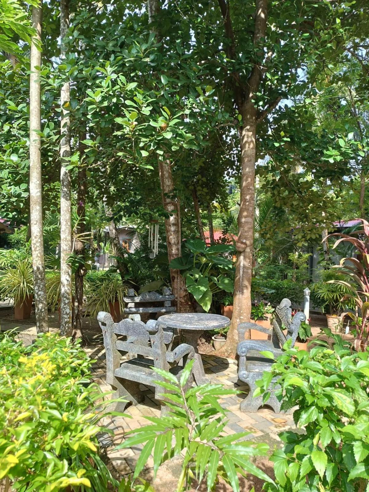Avalon Village Resort Induruwa Esterno foto