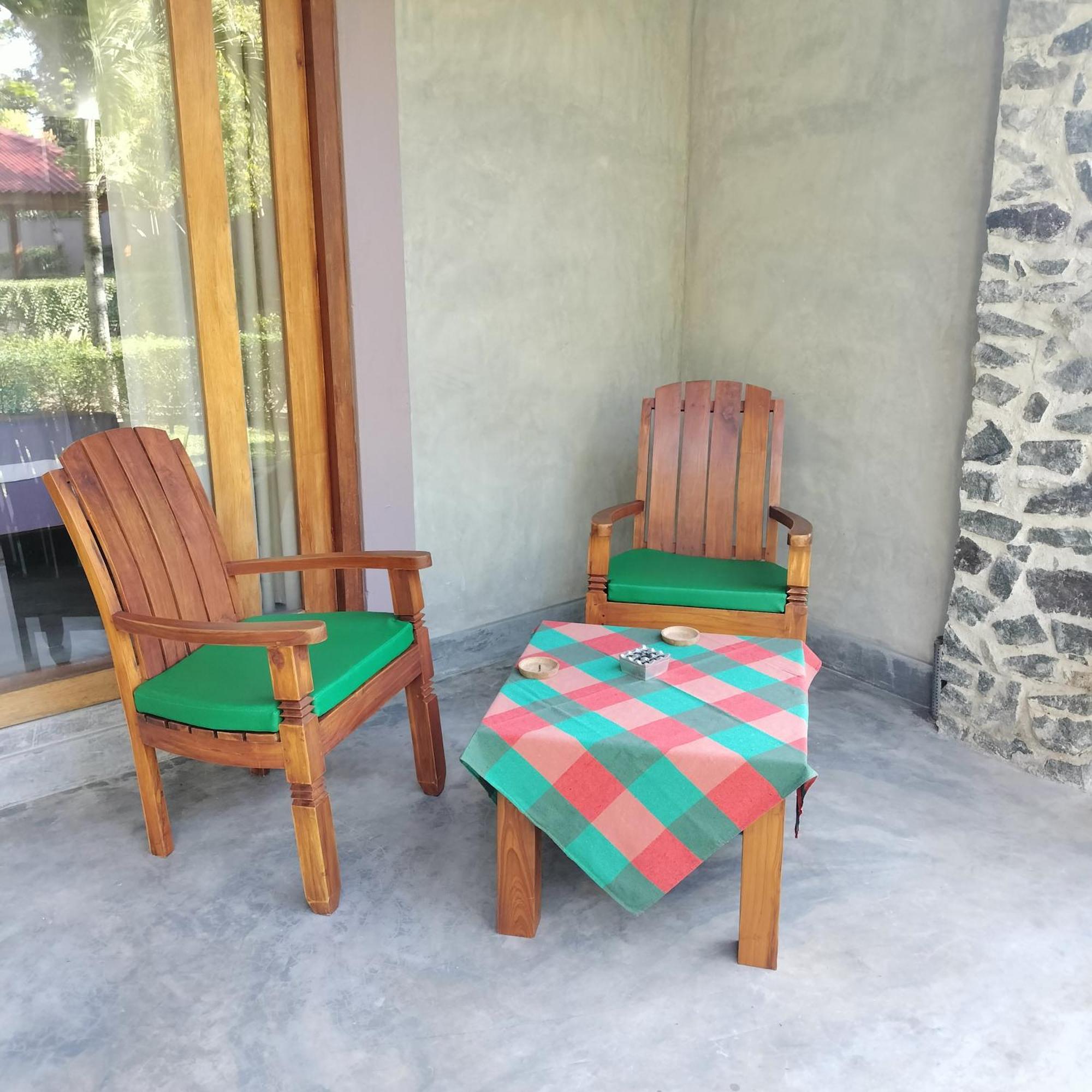 Avalon Village Resort Induruwa Esterno foto